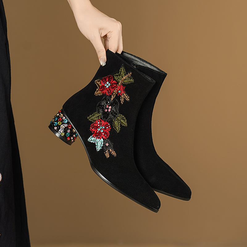 Embroidery Flower - Bottines bohèmes en daim de vache