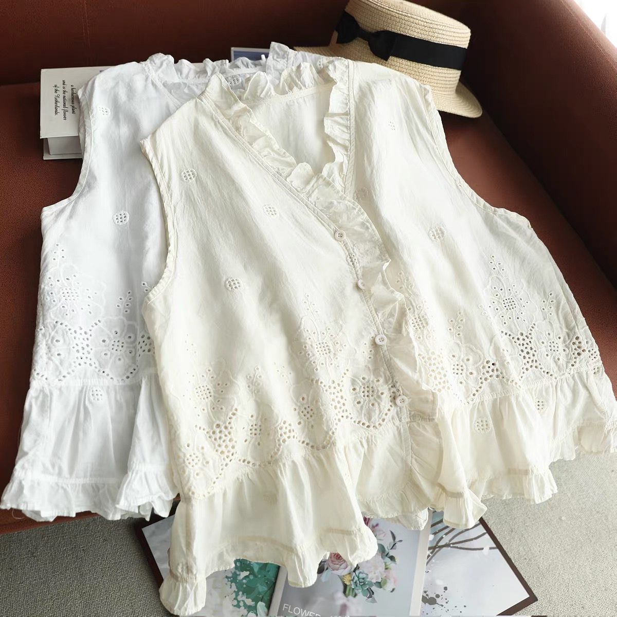 Embroidery Vest - Débardeur sans manches pour femme, col