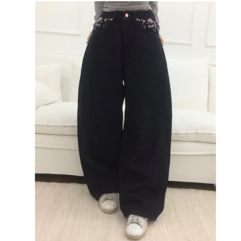Jean ample en denim noir à bro - Embroidery Jeans Sakura avis et prix
