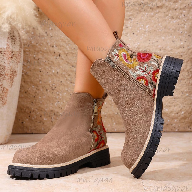 Bottines en daim brodées de fl - Embroidery Flower avis et prix