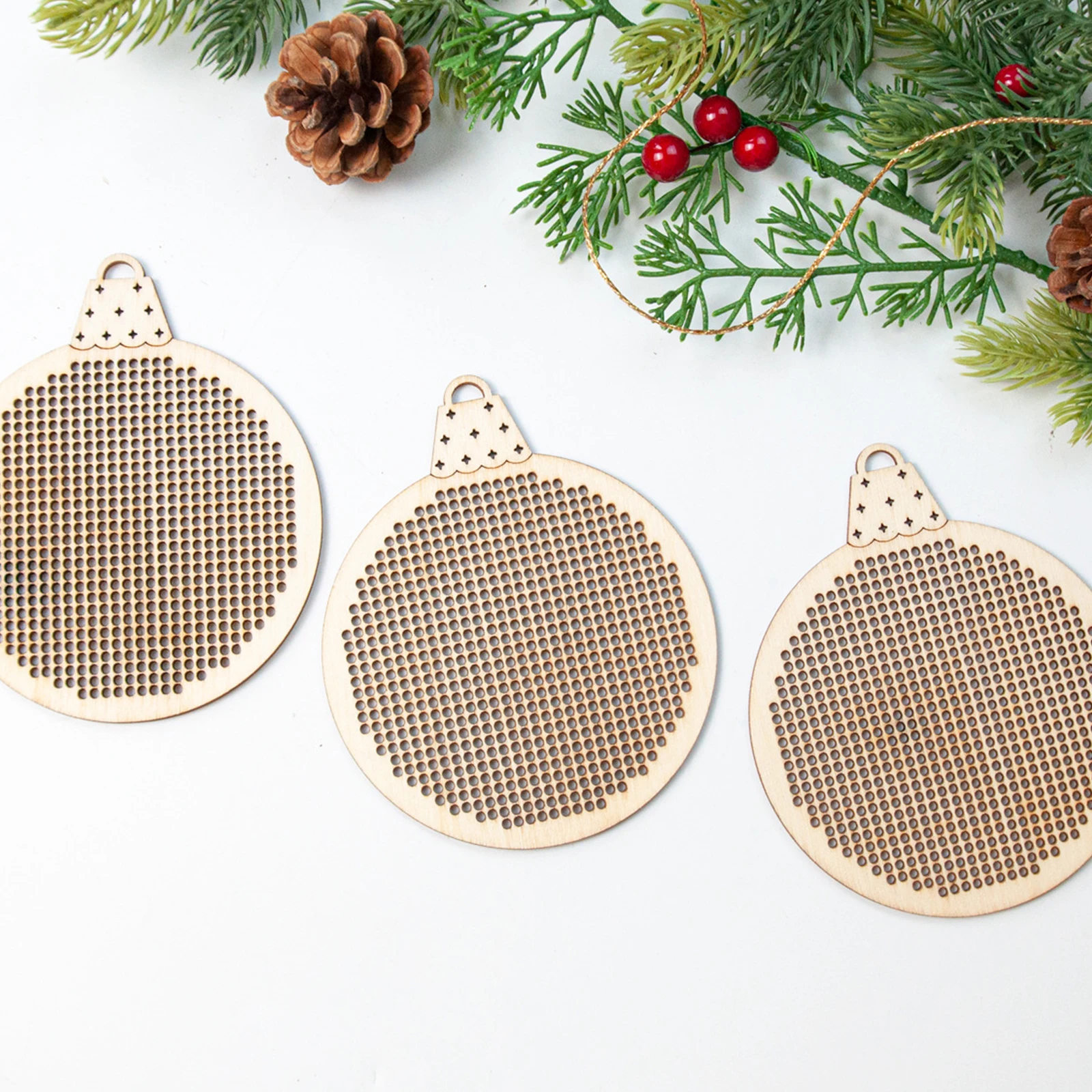 12 pièces de pendentifs en boi - Embroidery Xmas Tree avis et prix