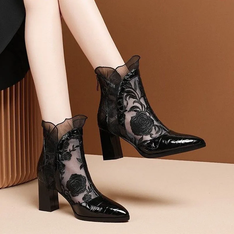 Talons hauts femmes Sexy brodé - Embroidery Flower avis et prix