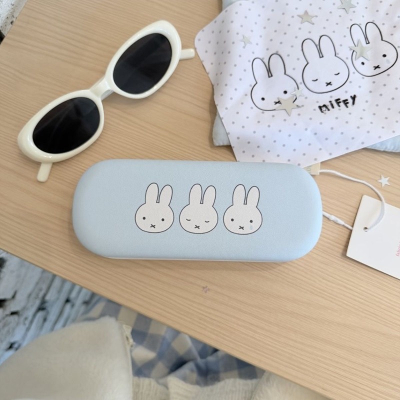 Étui à lunettes magnétique por - Embroidery Wallet avis et prix