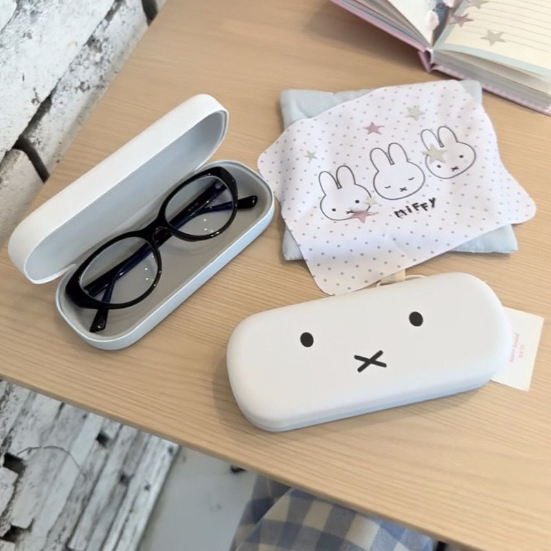 Étui à lunettes magnétique por - Embroidery Wallet avis et prix